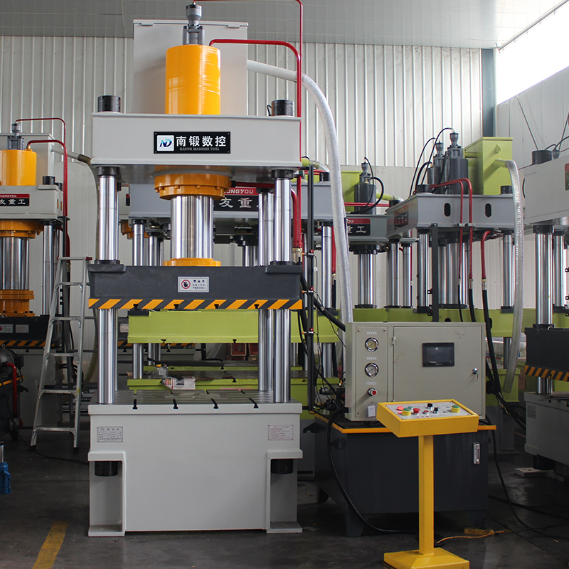 滕州200噸油壓機選擇哪家好？