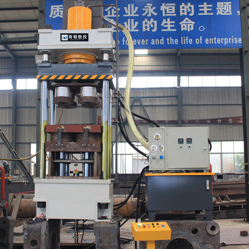 100T四柱油壓機(jī) 100噸塑料菜板砧板熱壓成型液壓機(jī)