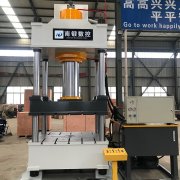 315T復合材料成型油壓機油缸的選用