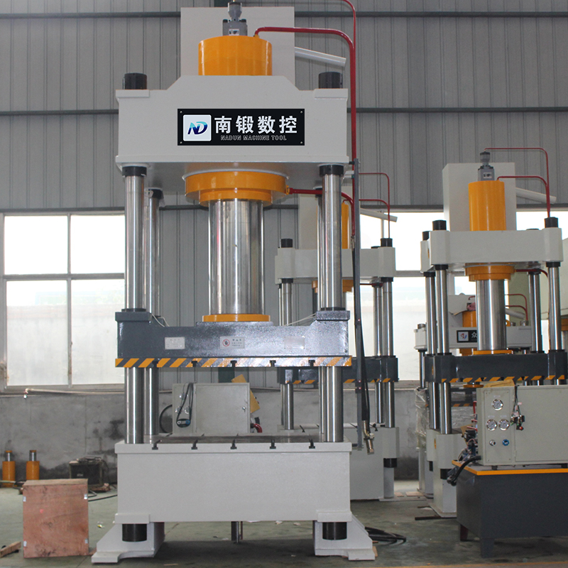  樹脂井蓋油壓機(jī)-315噸復(fù)合井蓋成型油壓機(jī)設(shè)計(jì)需求?