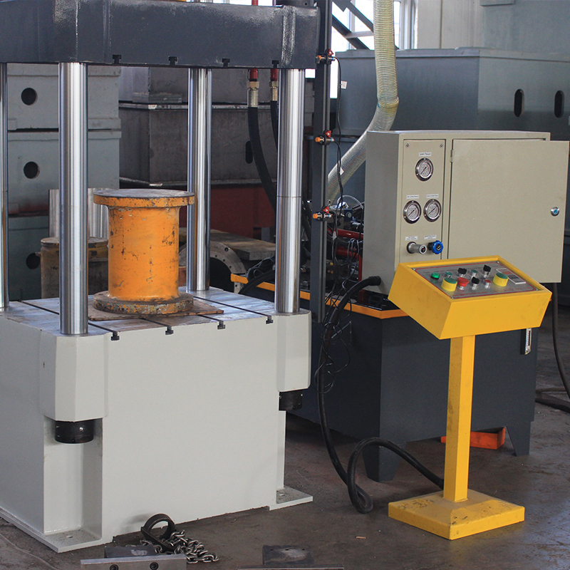 200T三梁四柱油壓機，200噸金屬拉伸成型油壓機