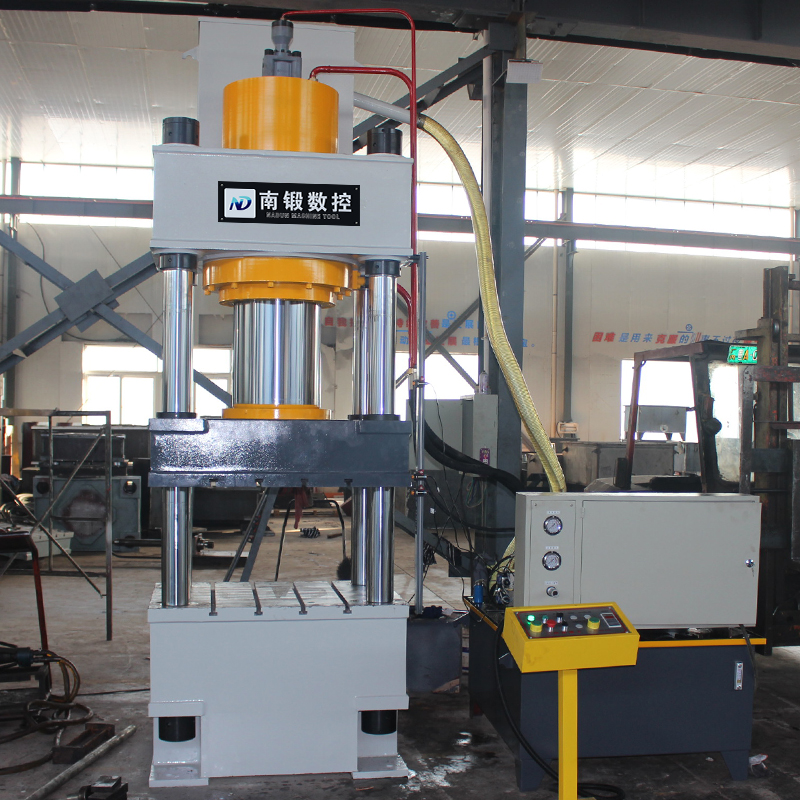 400T三梁四柱油壓機(jī)，400T成型油壓機(jī)